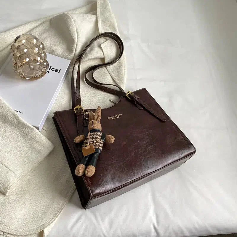 Urbania | Modische Umhängetasche