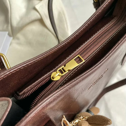 Urbania | Modische Umhängetasche