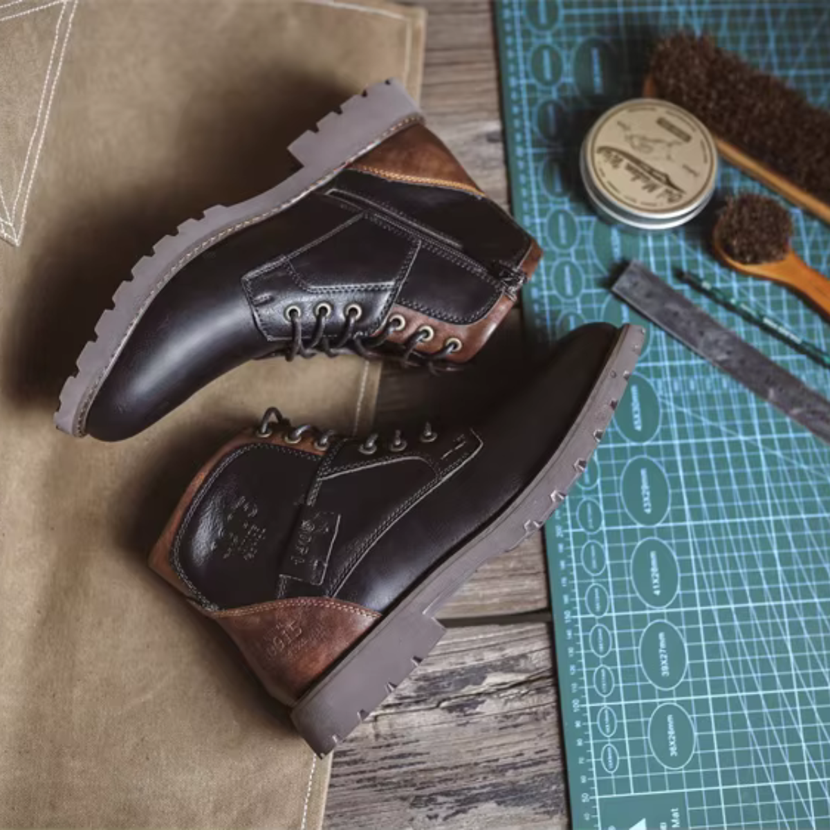 Eisenhart | Leder-Schnürstiefeletten