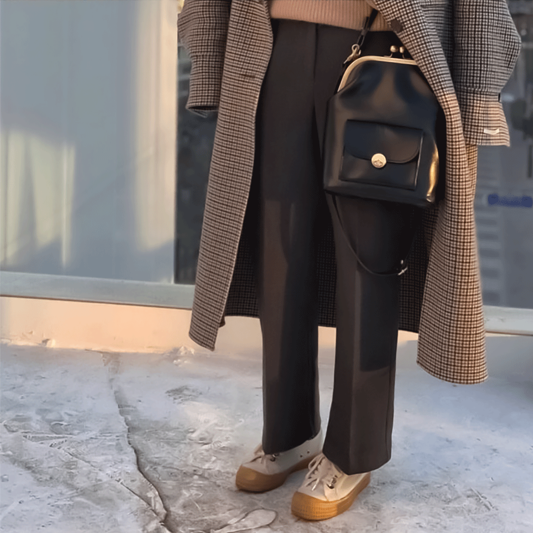 Margareta – Vintage Kussverschluss Schultertasche